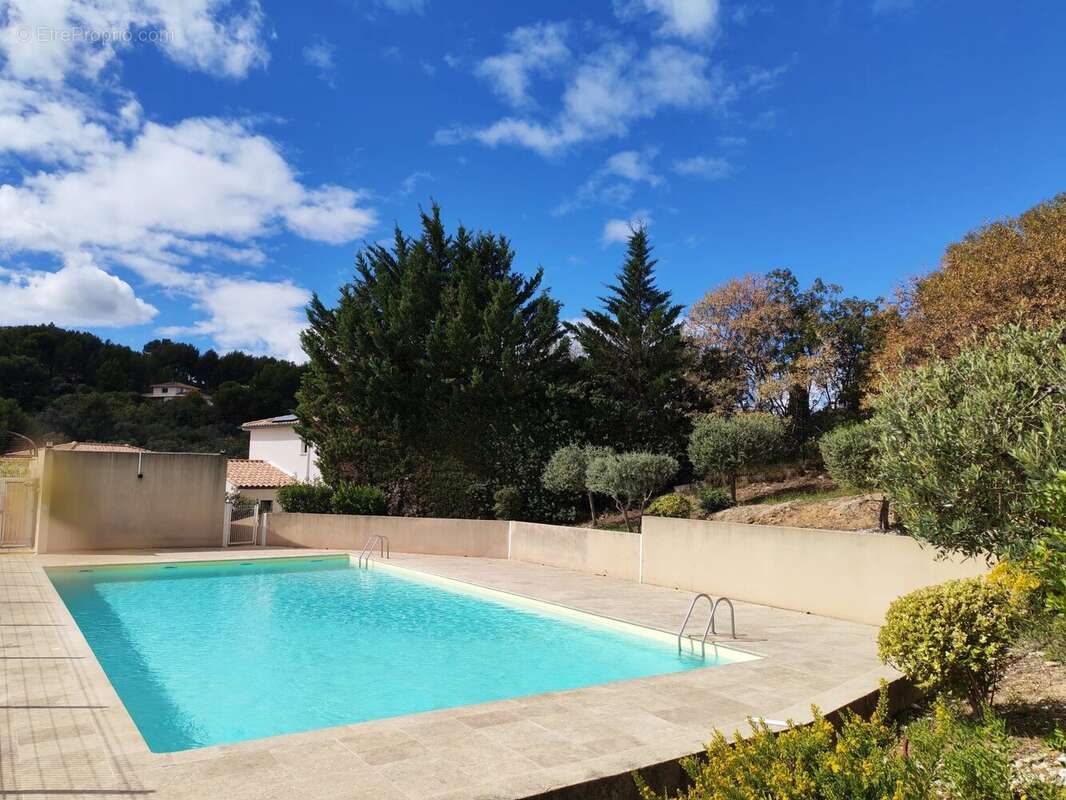 Appartement à MARSEILLE-13E