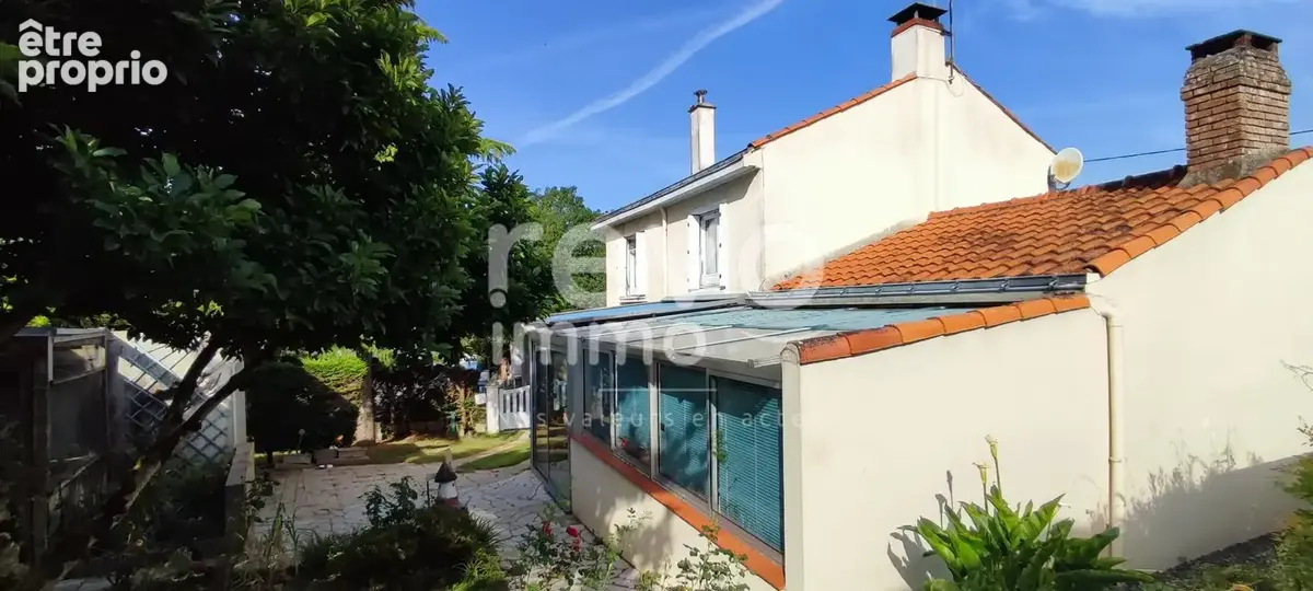 Maison 93 m² à Saint-Philbert-De-Grand-Lieu  - photo 2
