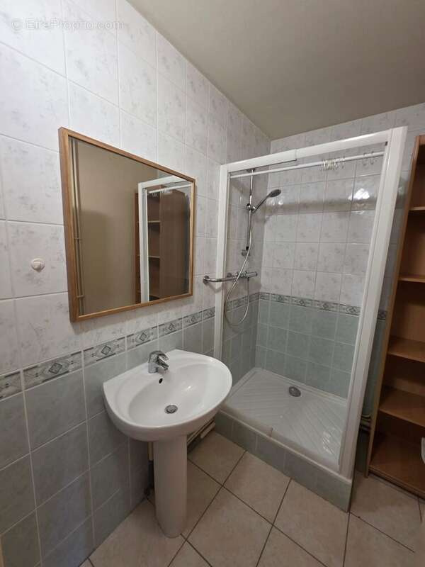 Appartement à CHENOVE