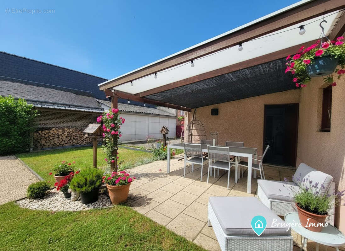 Maison 100 m² à Saint-Michel  - photo 8
