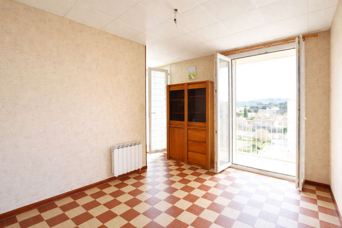 Appartement à MARSEILLE-12E