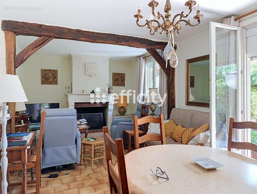Maison 93 m² à Joue-Les-Tours  - photo 6