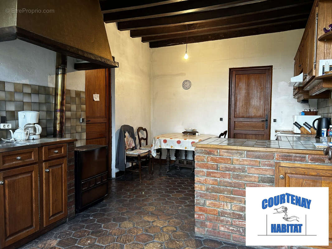 Maison à SAINT-MARTIN-D'ORDON