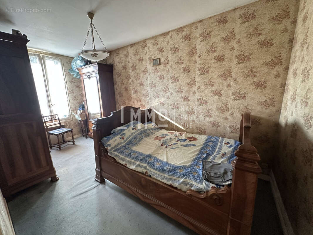 Maison à SAINT-CALAIS