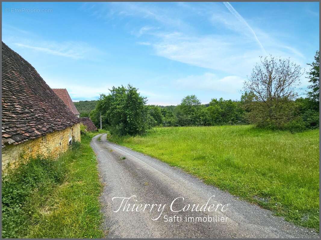 Photo 2 - Terrain à DEGAGNAC