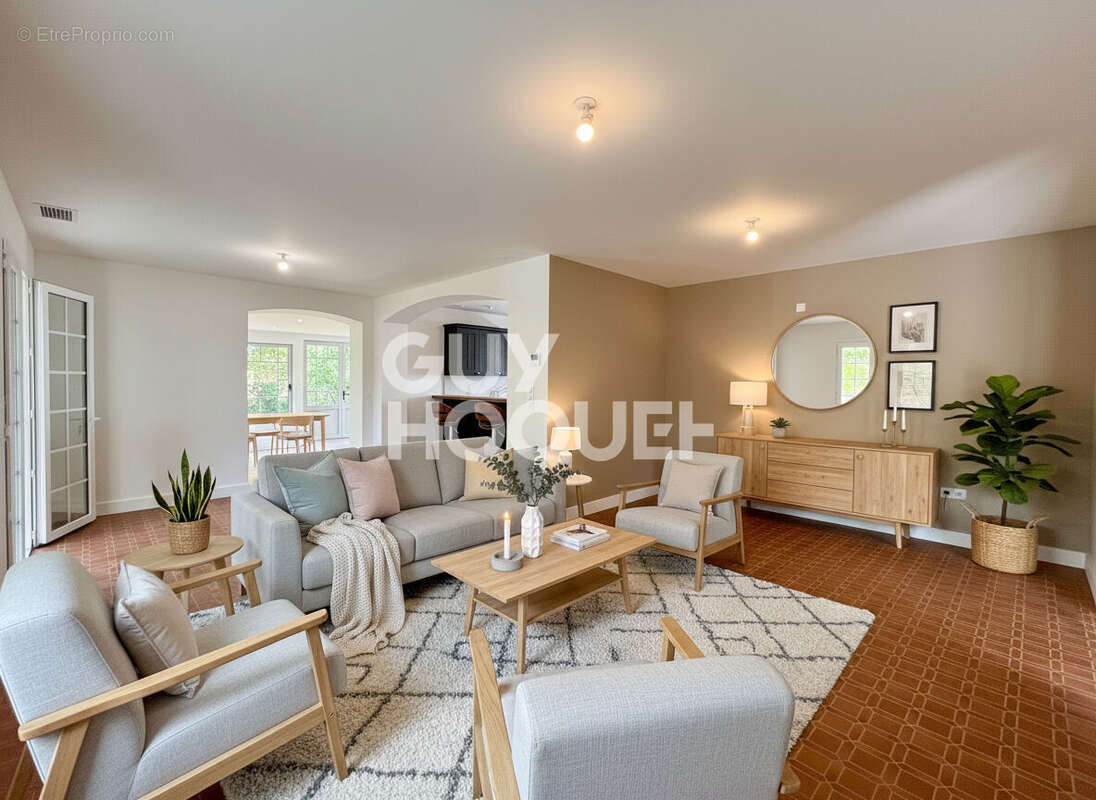 Maison à VILLENAVE-D&#039;ORNON