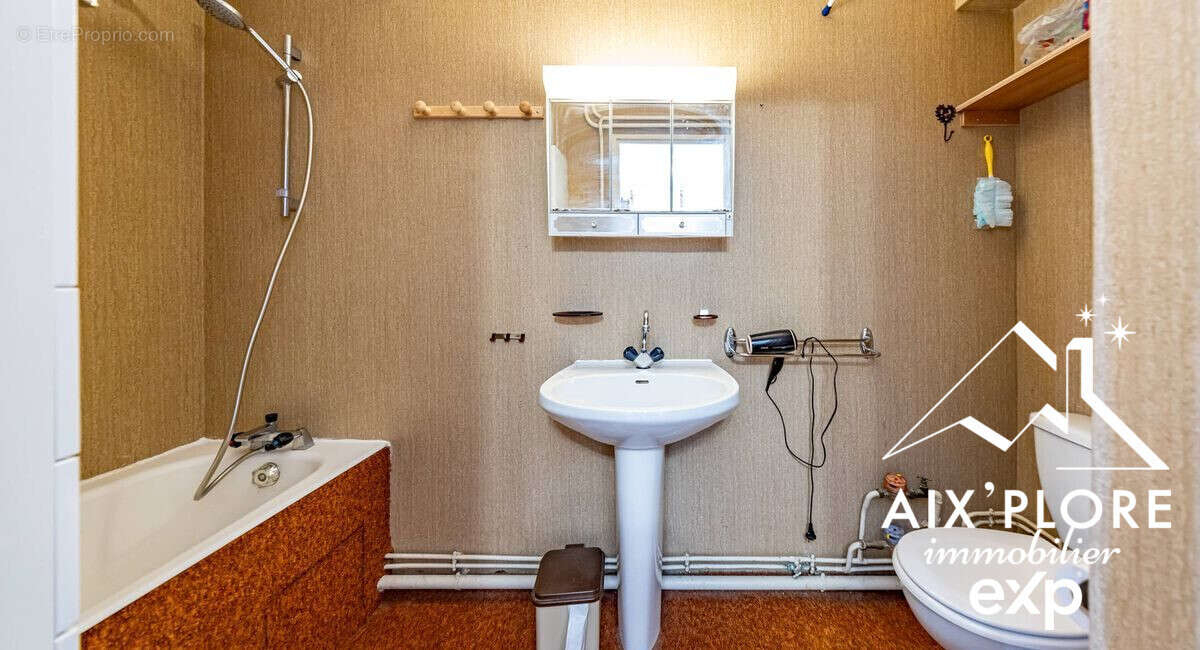 Appartement à SAINT-FRANCOIS-LONGCHAMP