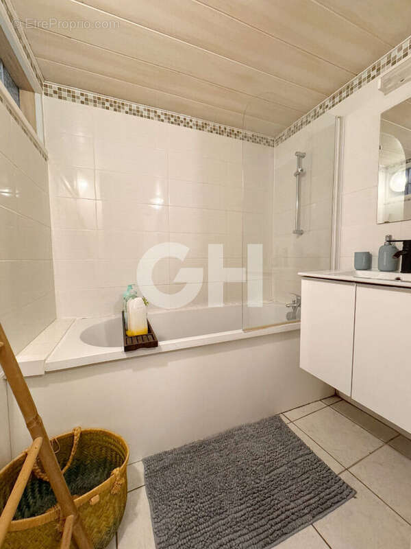 Maison Avesnes Sur Helpe 4 pièce(s) 120 m2 - photo 12
