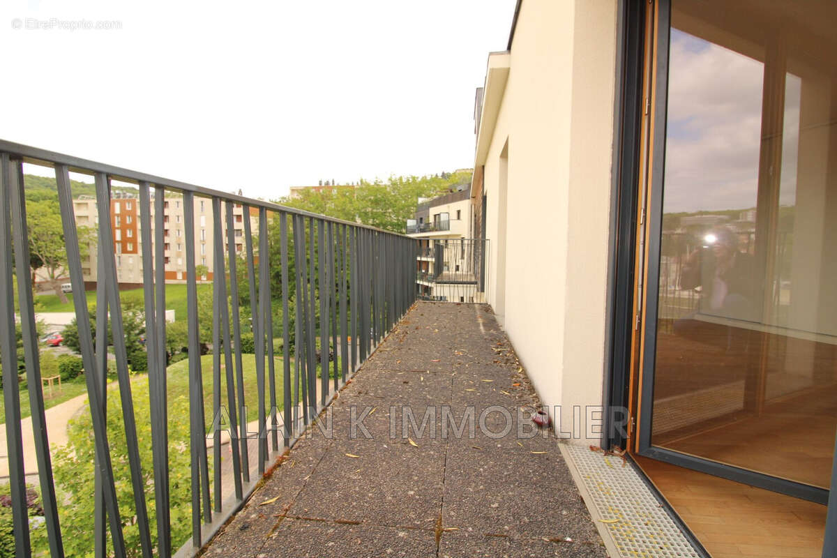 Appartement à CHAVILLE