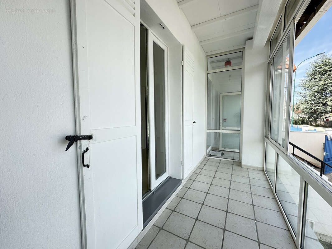 Maison à VAIRES-SUR-MARNE