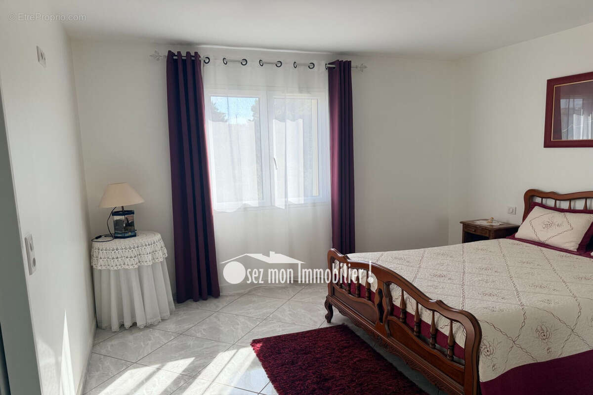Maison 208 m² à Bages  - photo 6