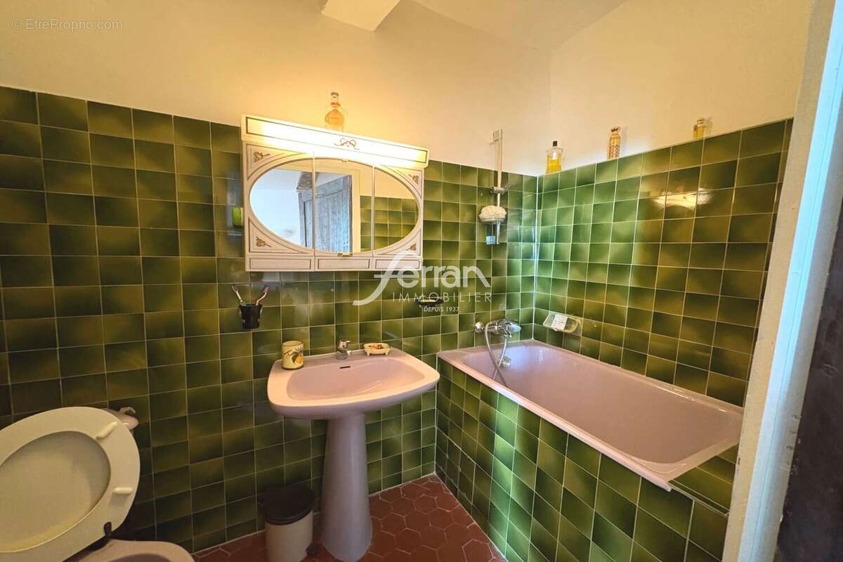 Maison 80 m² à Callas  - photo 8