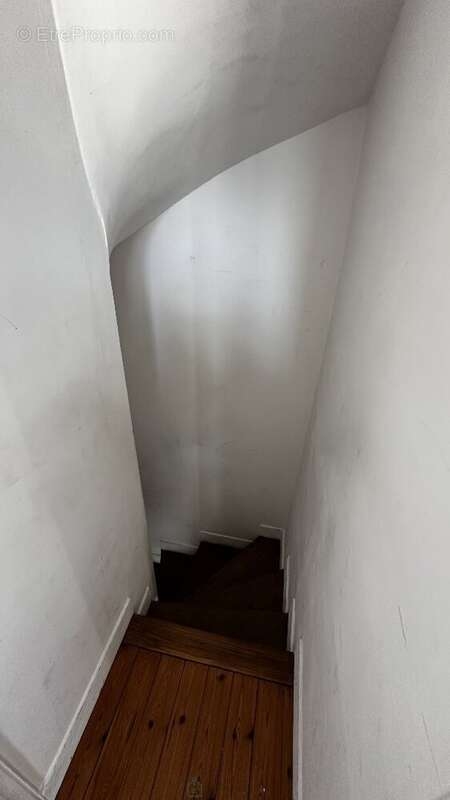 Maison de ville  Secteur recherché  Fort potentiel (1er permis accordé) - photo 2