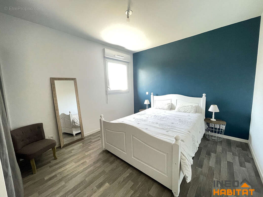 Appartement à LA MEZIERE