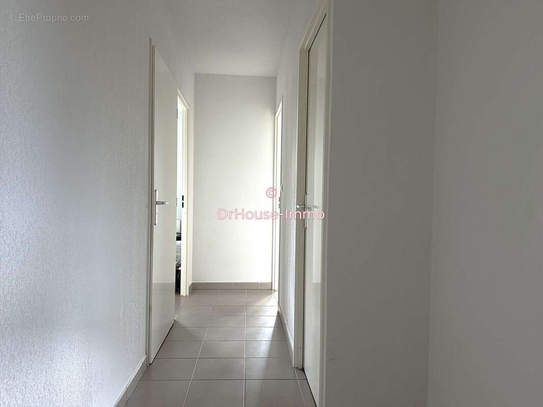 Maison 77 m² à Angouleme  - photo 5