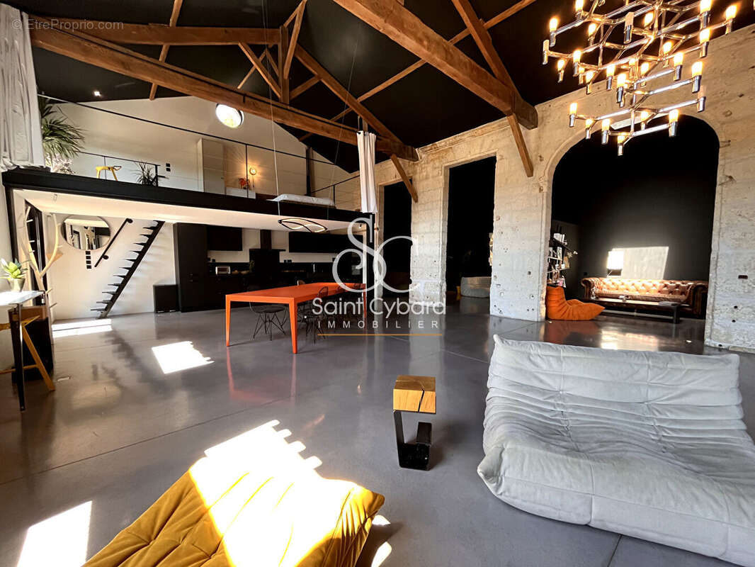 Loft rénové - Plateau Angoulême avec piscine - photo 2