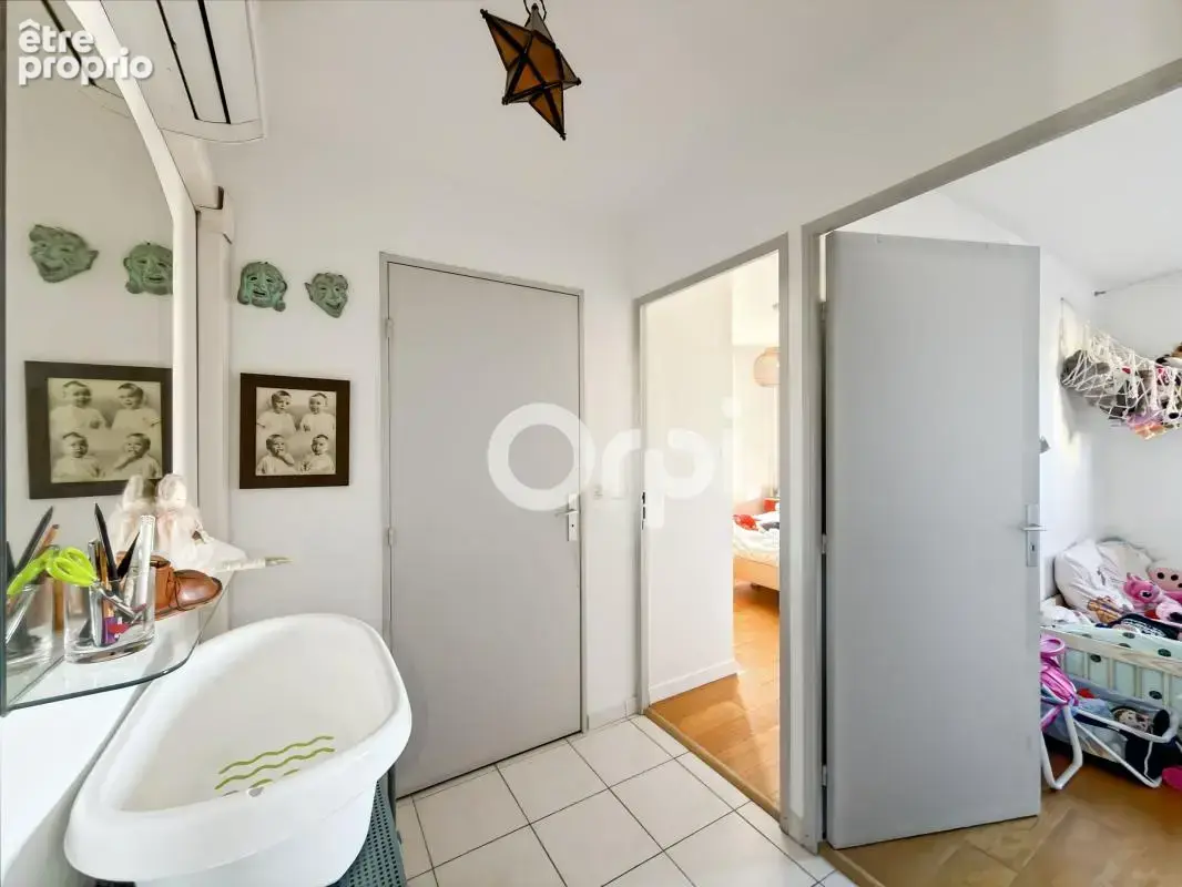 ** Appartement 3 pièces 66 m2 - terrasse et garage ** - photo 11
