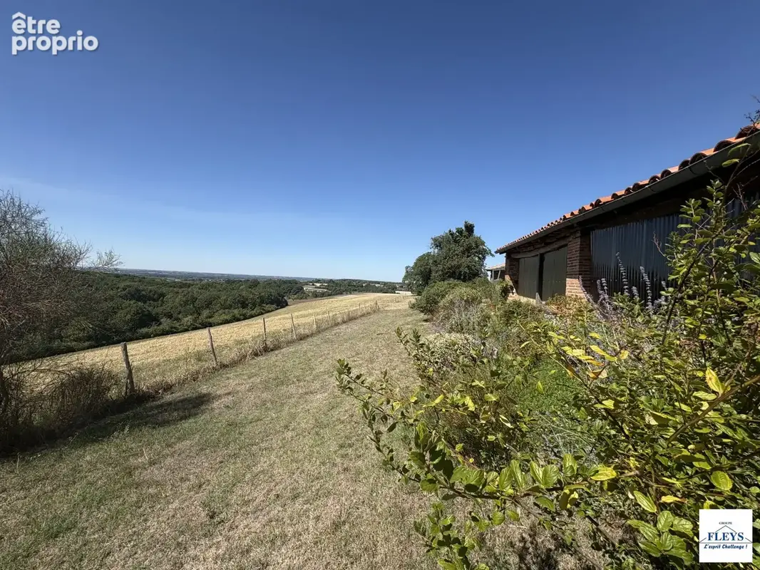 Maison 5 pièces 118 m² à vendre à Fronton (31620) - photo 2