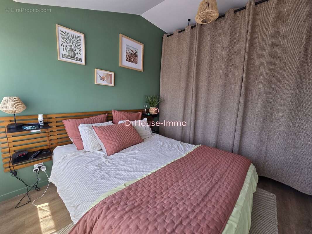 Maison 90 m² à Jaunay-Clan  - photo 24
