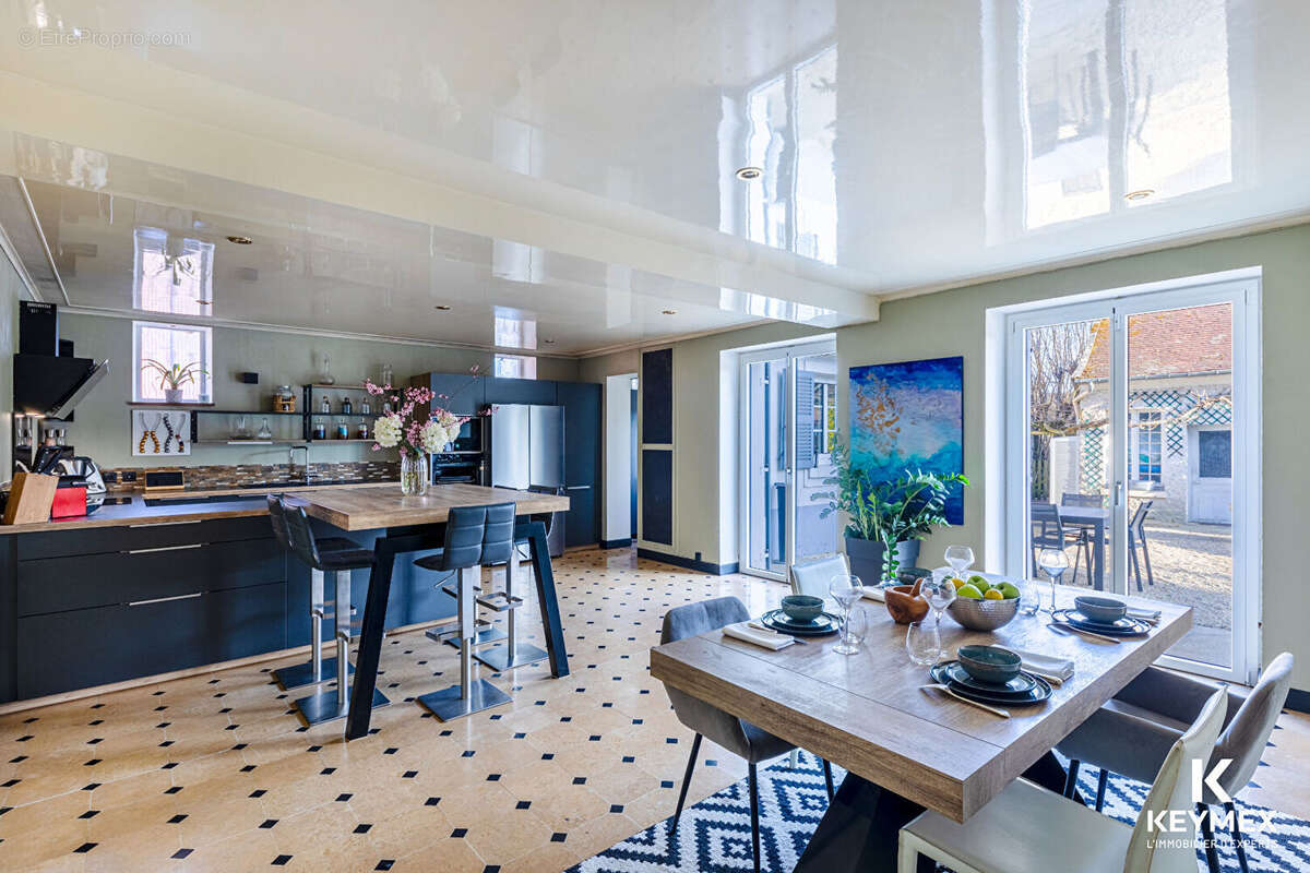 Maison à RONQUEROLLES