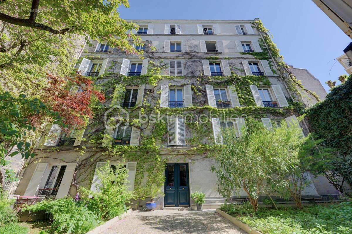 Appartement à PARIS-6E
