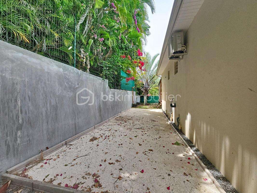 Villa 4 chambres avec piscine Sainte Anne - photo 29
