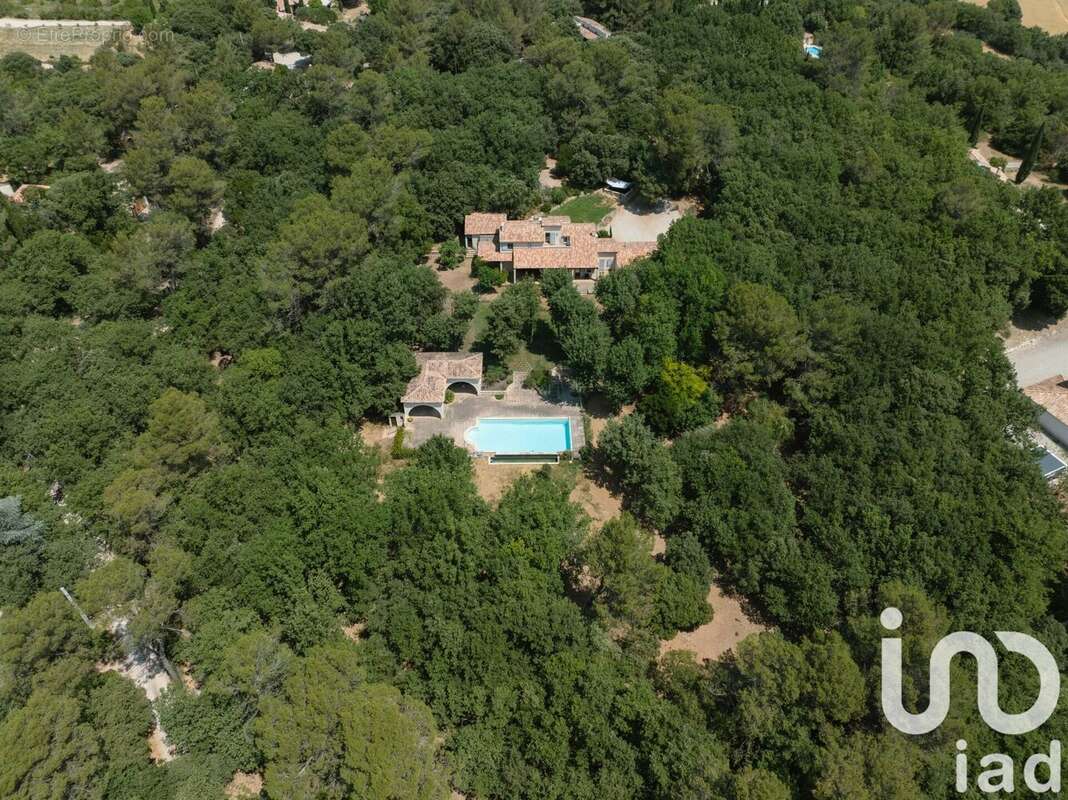 Photo 5 - Maison à SAINT-MAXIMIN-LA-SAINTE-BAUME