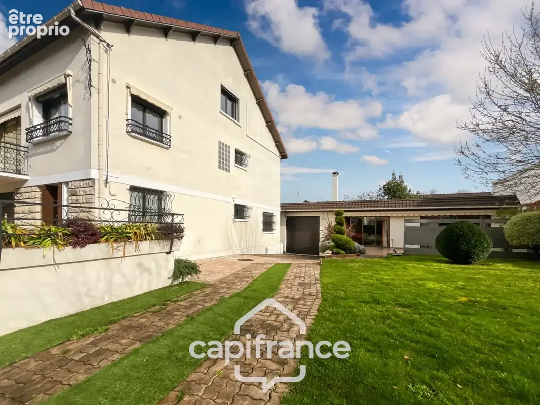 Maison familiale et polyvalente, à Ormesson-sur-Marne, au calme, 4 chambres, dépendance, 2 grands garages, terrain 496 m2 - photo 2