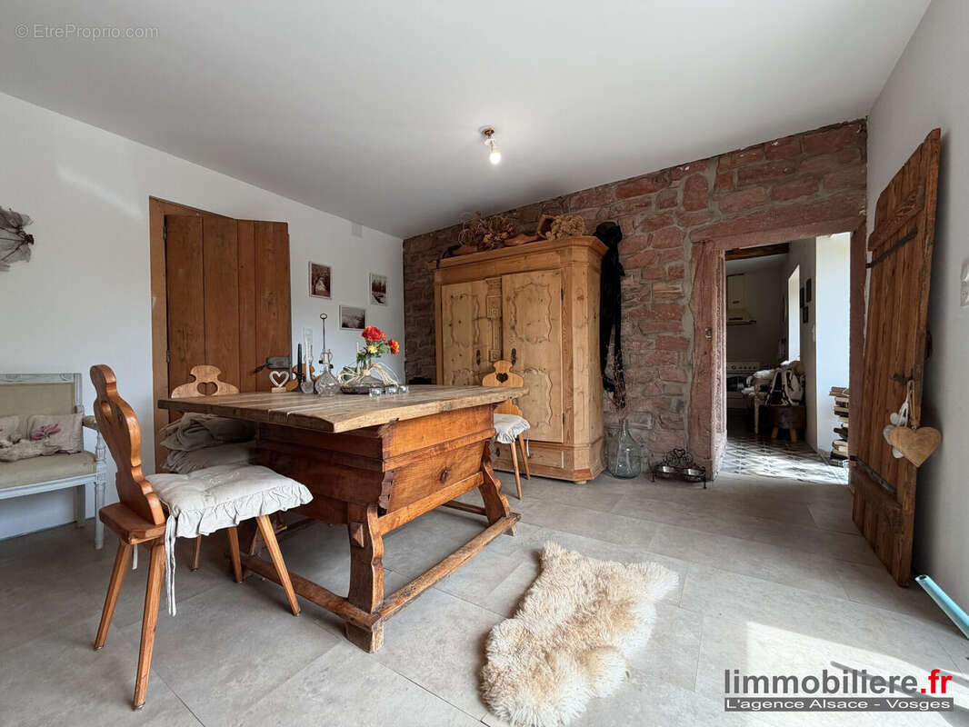 Maison 162 m² à Celles-Sur-Plaine  - photo 8