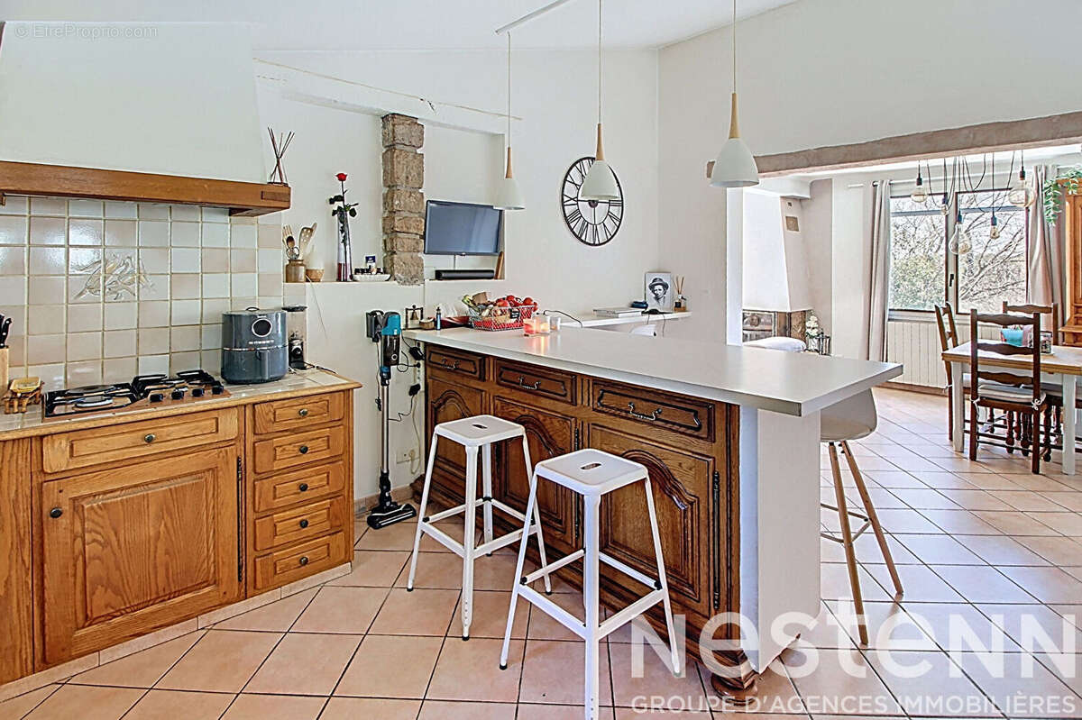 MAISON A VENDRE A LORGUES de 106 m2 de plain pied avec piscine sur un terrain clos de 2676m² - photo 23