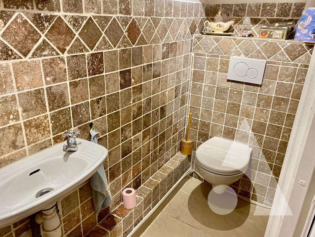 Appartement à LORGUES