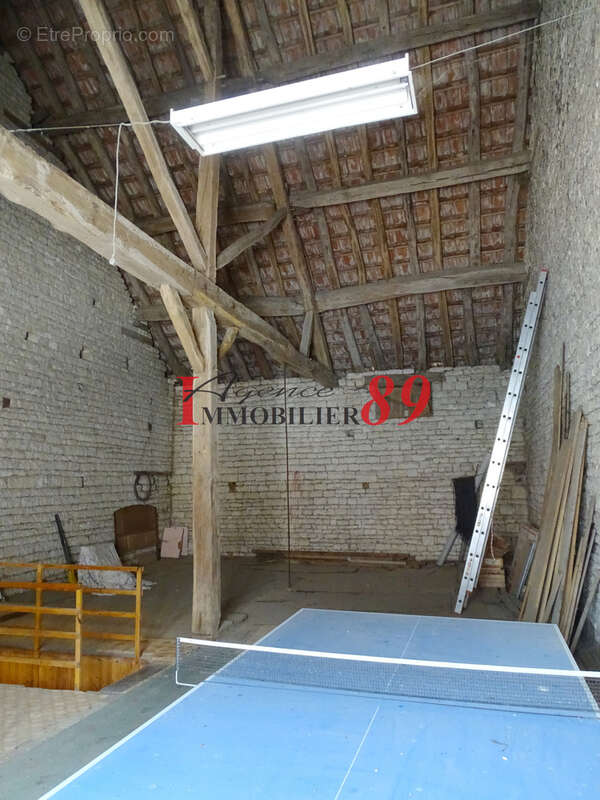 Maison à MONTIGNY-SUR-AUBE