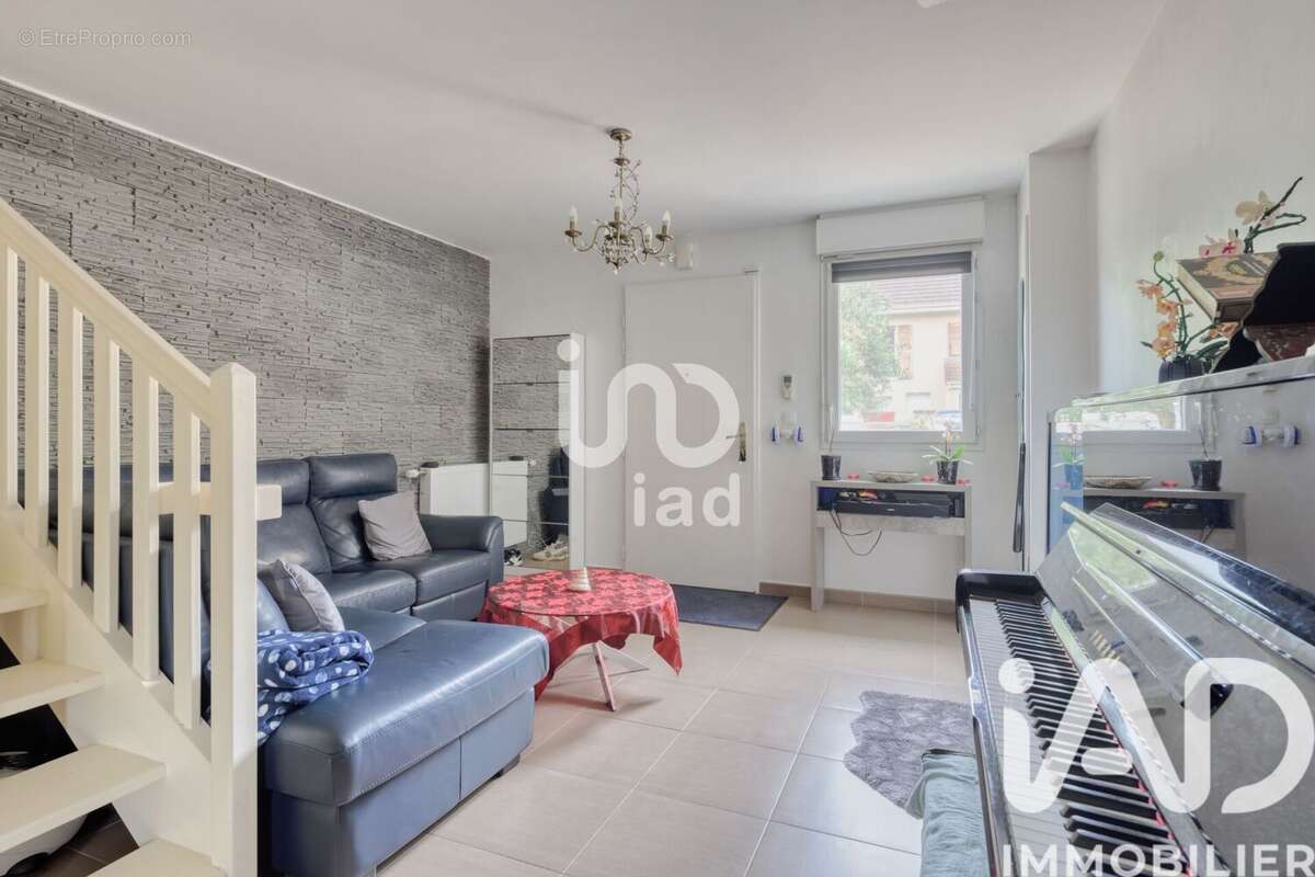 Photo 4 - Maison à CLAYE-SOUILLY