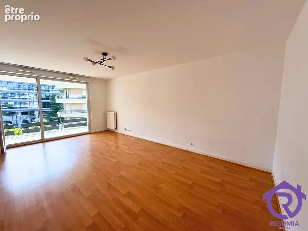 Appartement 3 pièces de 66 m² à CHATILLON - photo 2