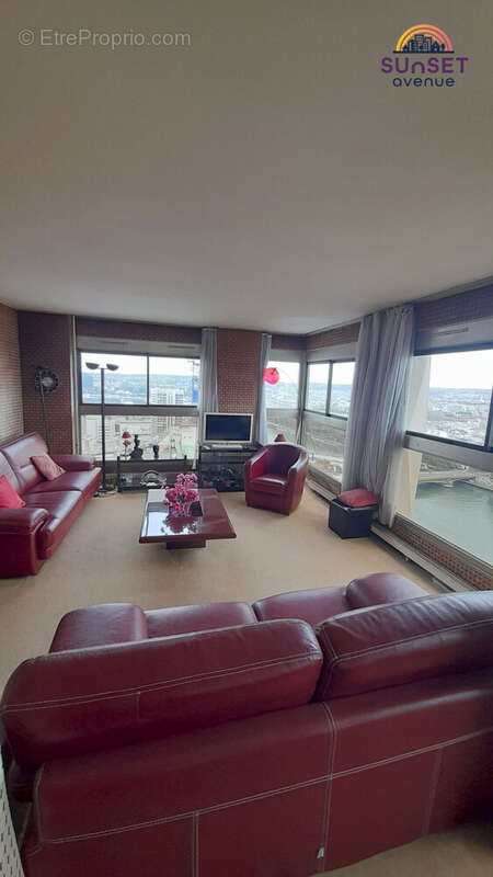 Appartement à PARIS-15E