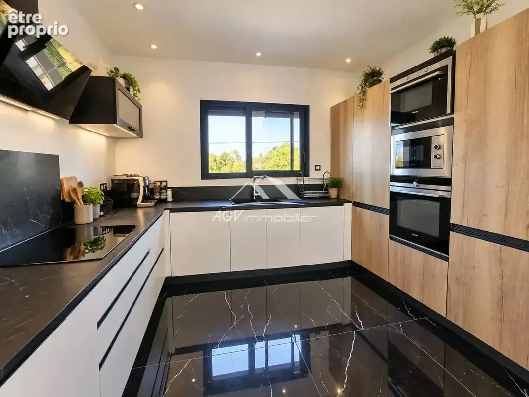 Proche Alès, maison 155 m² avec piscine et logement indépendant au calme - photo 5