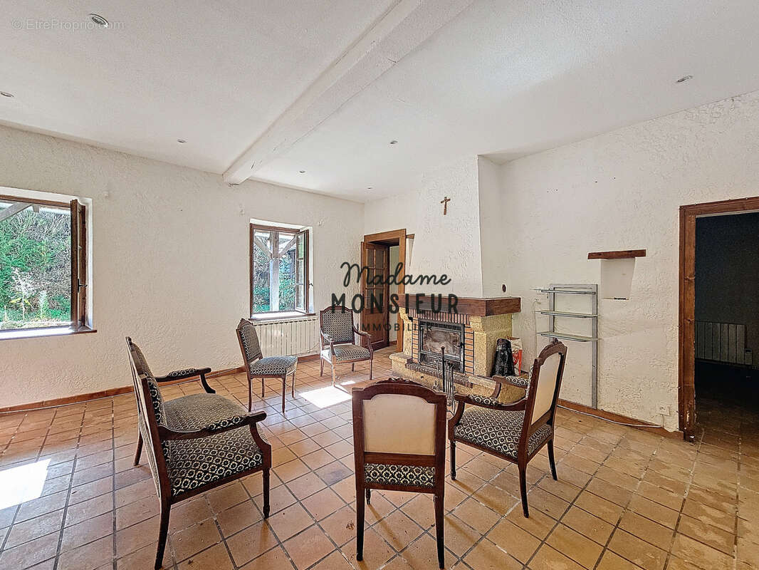 Maison à VIGNIEU