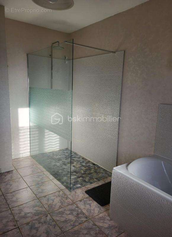 Maison individuelle en véritable brique – 189 m² - photo 5