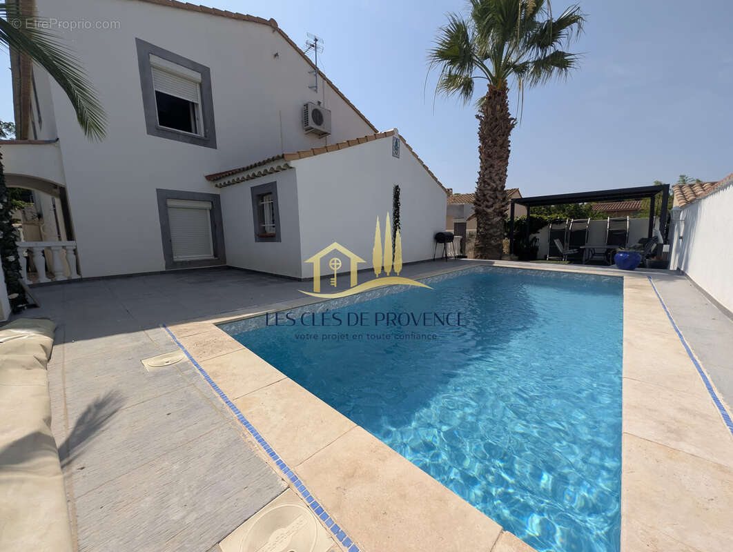 Grande villa familiale avec t2 indépendant - aucun travaux - rognac - photo 9
