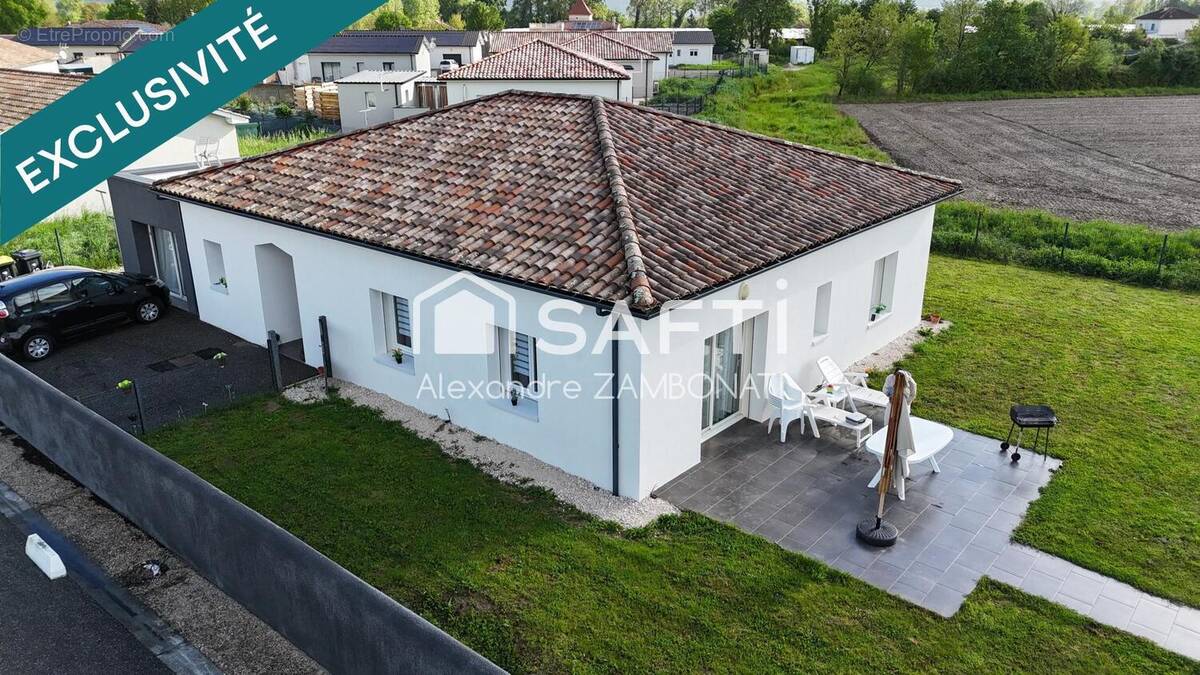 Photo 1 - Maison à DONZAC