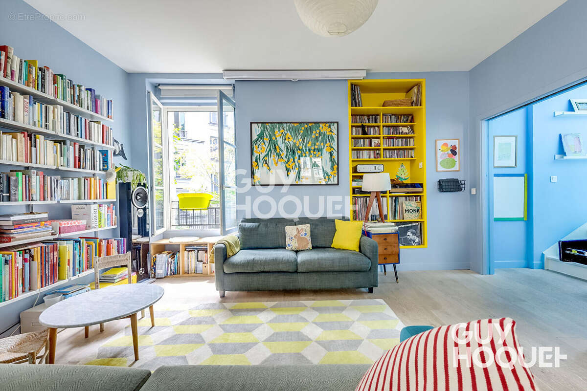 Appartement à PARIS-19E