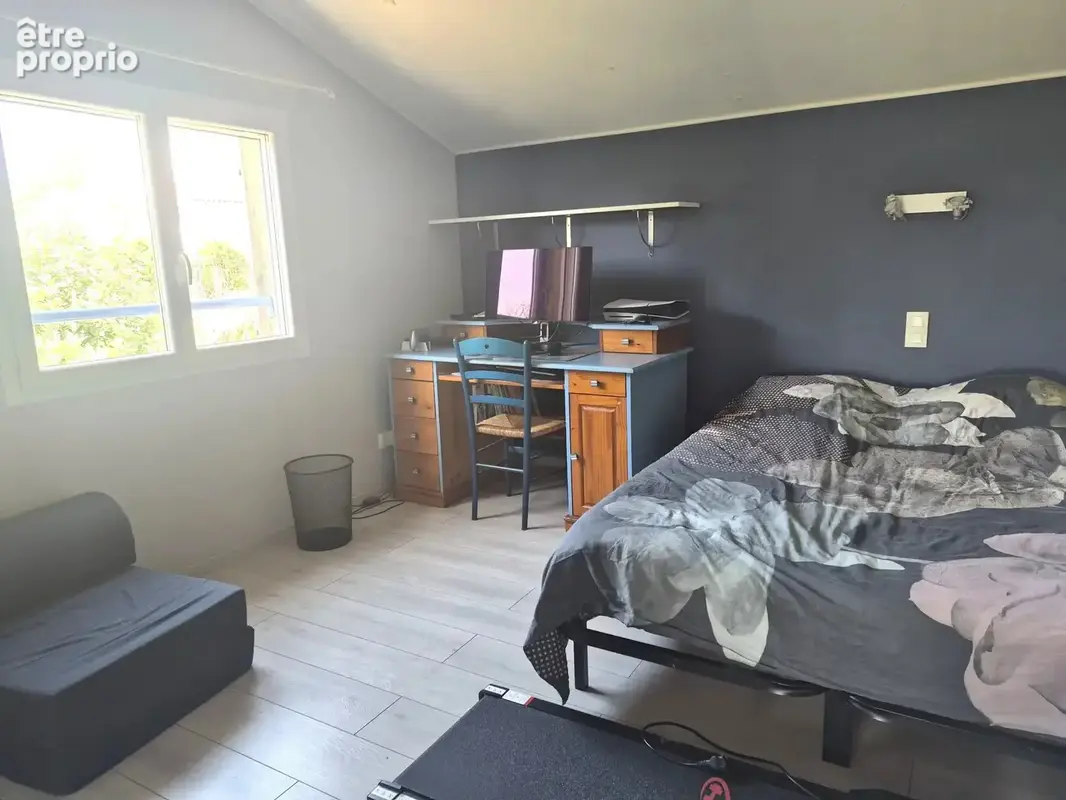Contemporaine de 156 m² . Garage, piscine et vue - photo 13