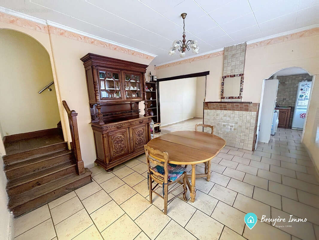 Maison à HIRSON