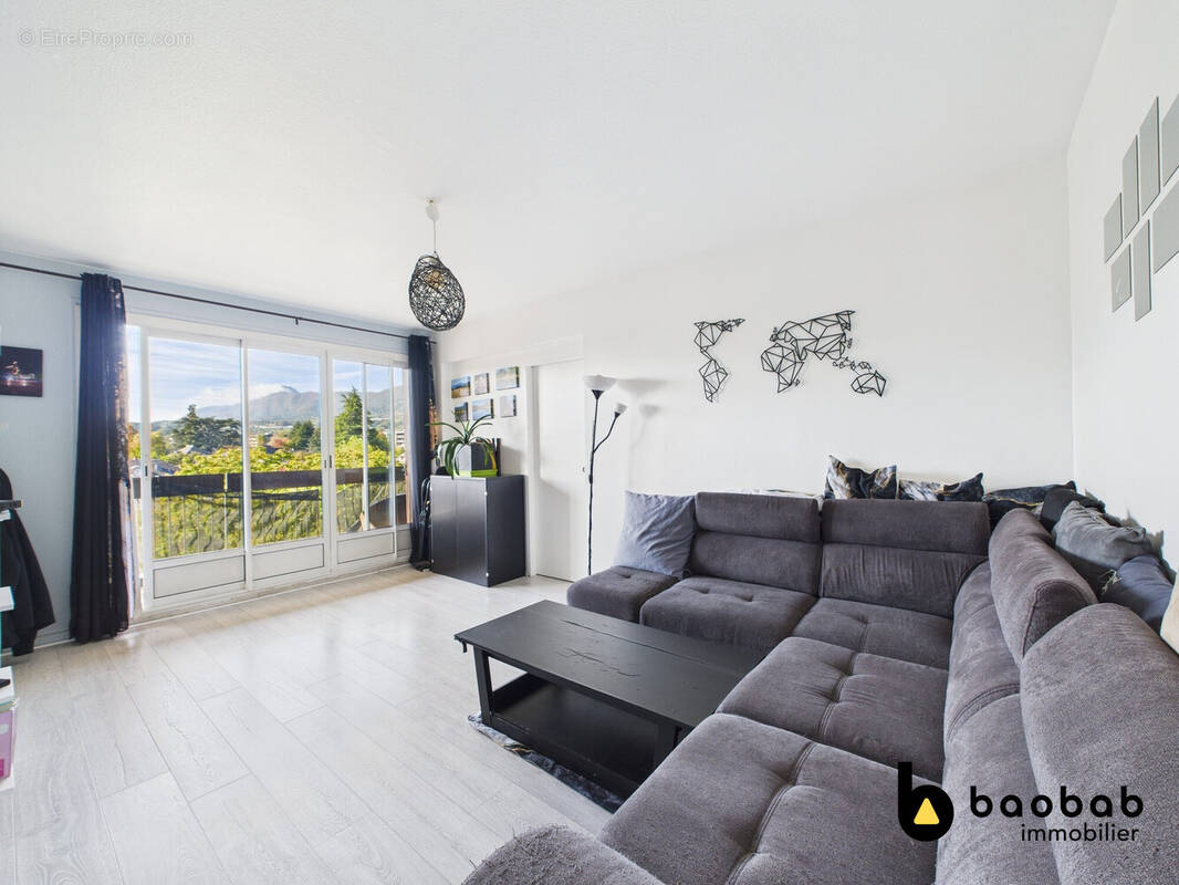 Appartement à LA MOTTE-SERVOLEX