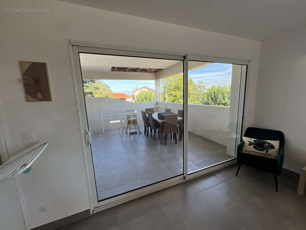 Appartement à SAINT-PERAY