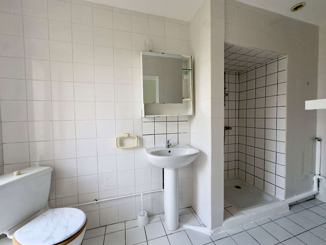 Appartement à LES MUREAUX