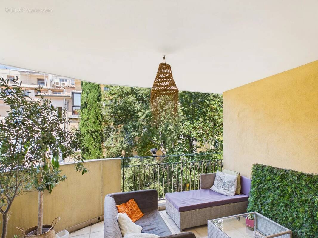 Appartement à AIX-EN-PROVENCE