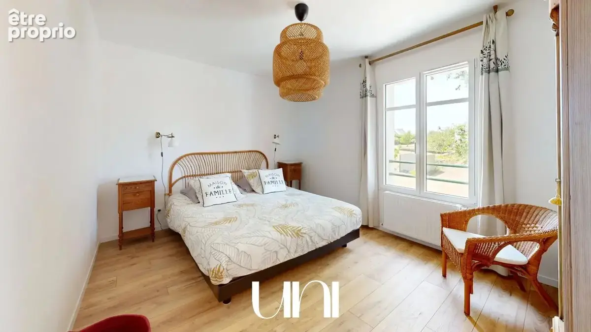 Maison 9 pièces de 224 m2 en cœur de Bourg - Groix - photo 17