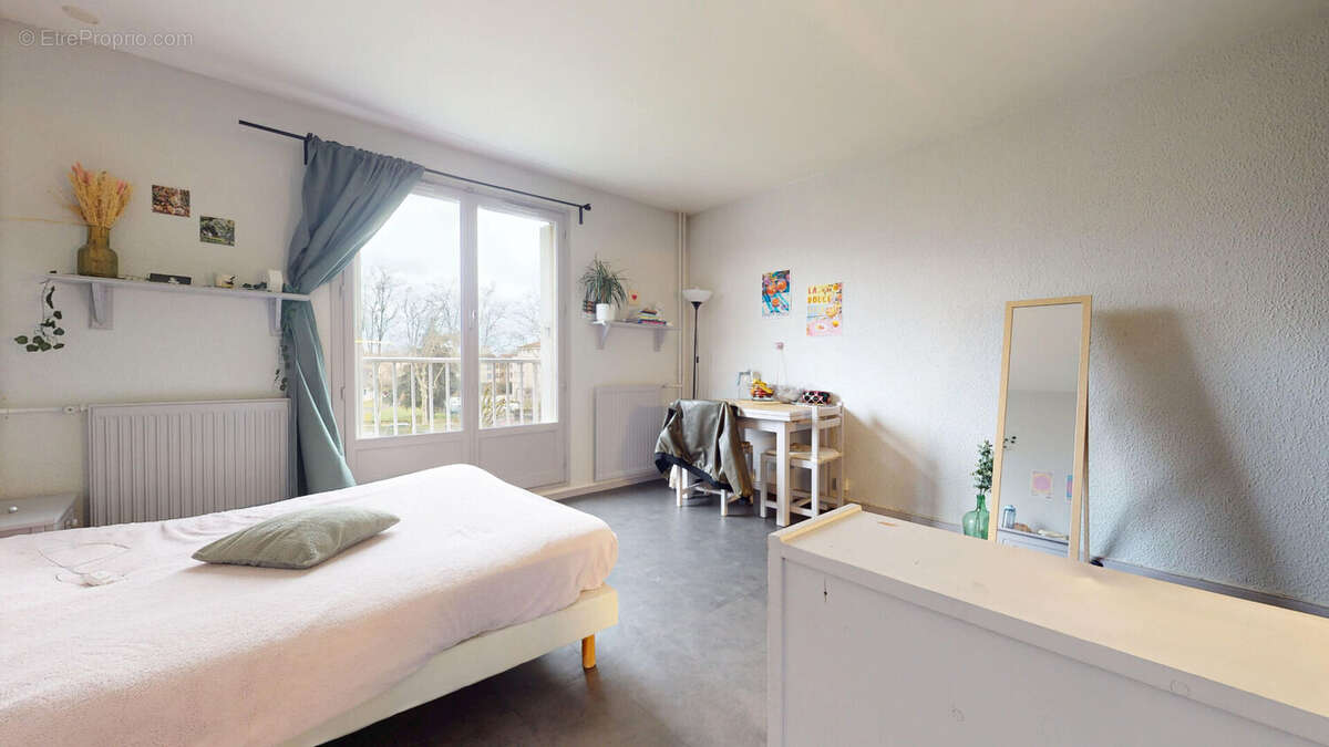 Appartement à RILLIEUX-LA-PAPE