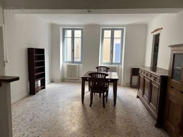 Maison à SAINT-CLAR